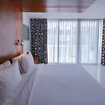 Chill Hotel Seminyak